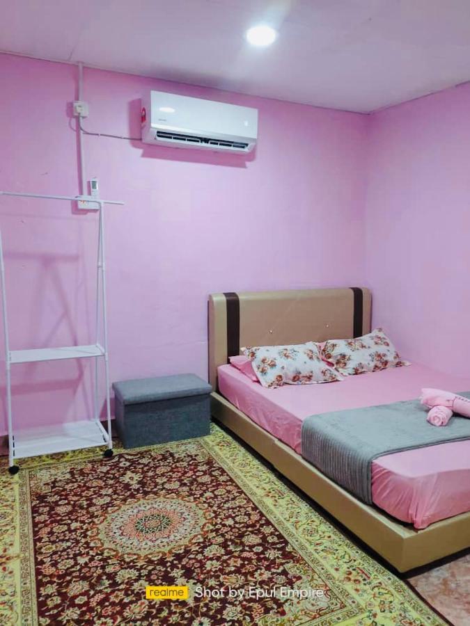 Pink Homestay D'Perlis Kangar Exteriör bild